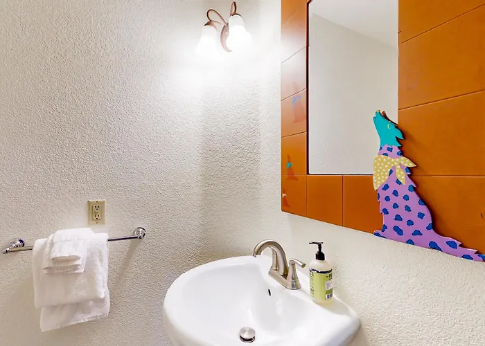 Holiday home 6555 N Chambers Dr *